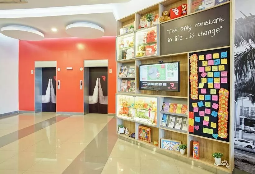 בית מלון כפרי Red Planet Manila Aseana City