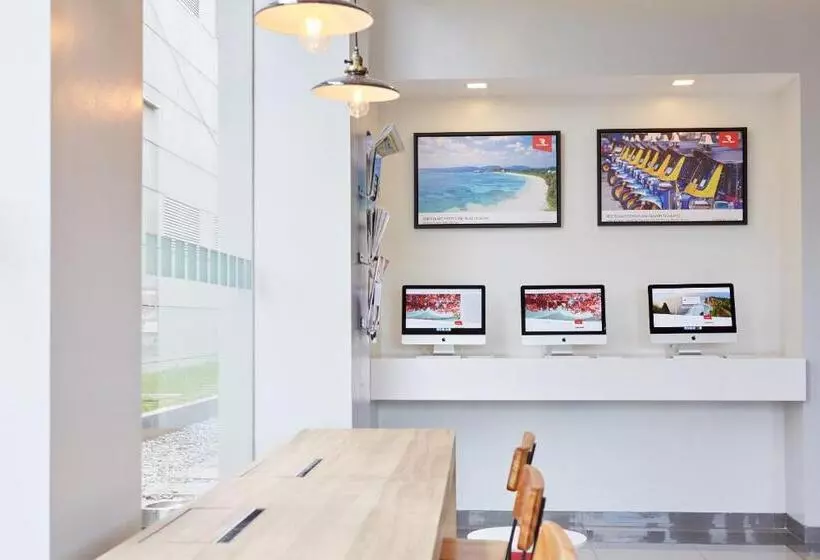 בית מלון כפרי Red Planet Manila Aseana City