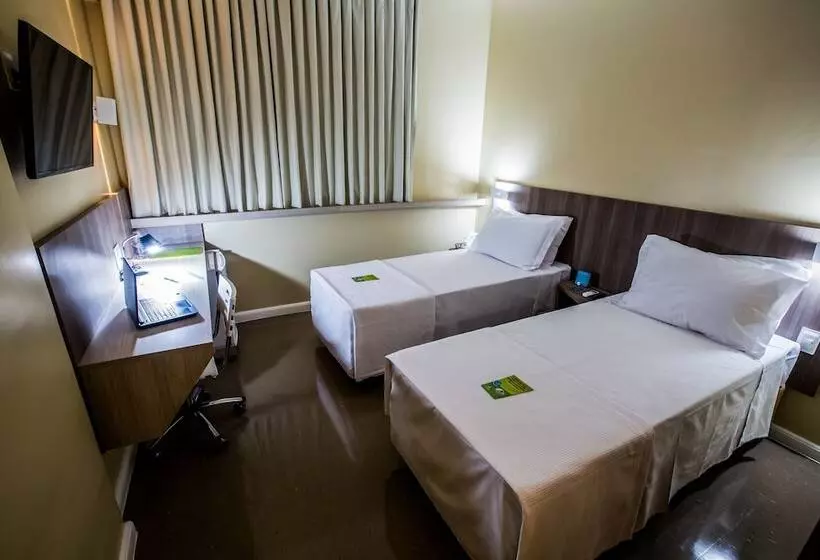 Hôtel Slim Cuiabá Aeroporto