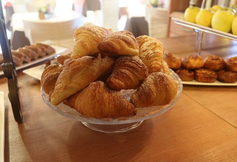 Maison Cly Hotel & Restaurant