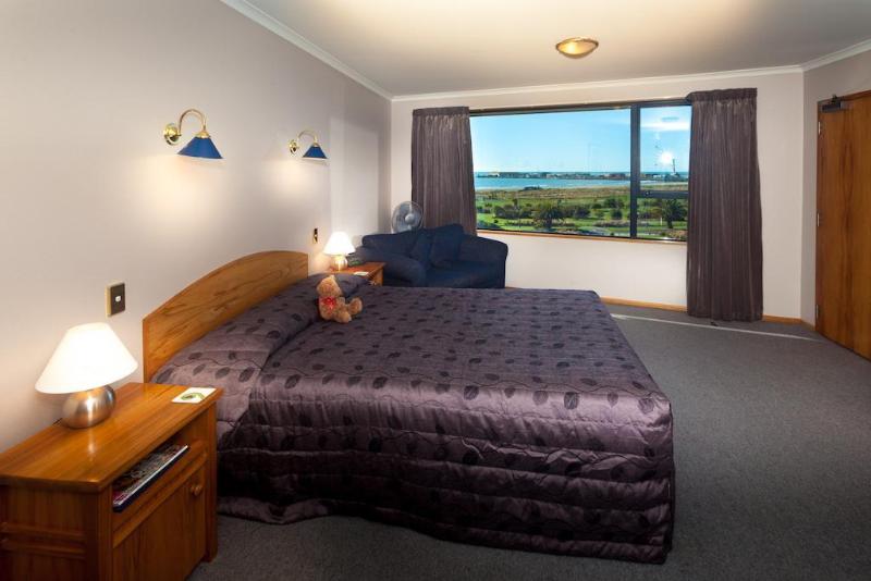 モーテル Baywatch Motor Lodge