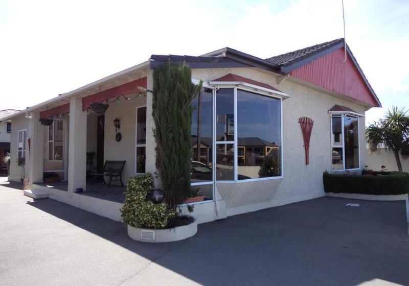 モーテル Baywatch Motor Lodge