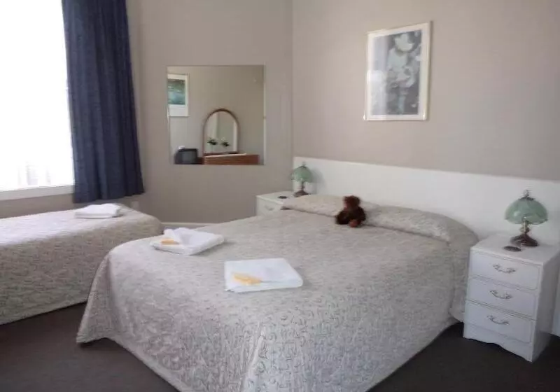 مُتل Baywatch Motor Lodge