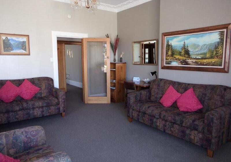 モーテル Baywatch Motor Lodge