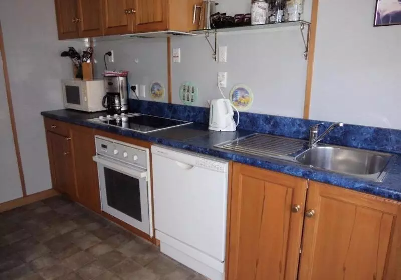 مُتل Baywatch Motor Lodge