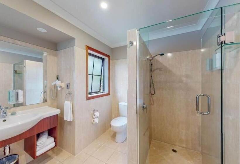 מוטל Quantum Lodge Motor Inn