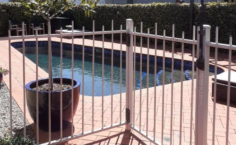 מוטל Quantum Lodge Motor Inn