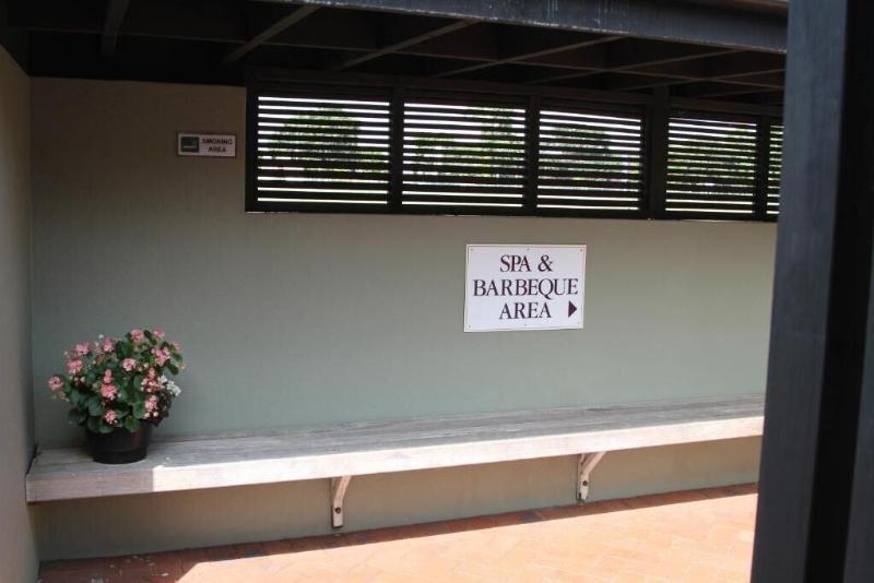 מוטל Quantum Lodge Motor Inn