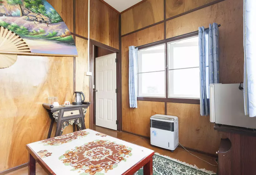 ペンション Lha's Place