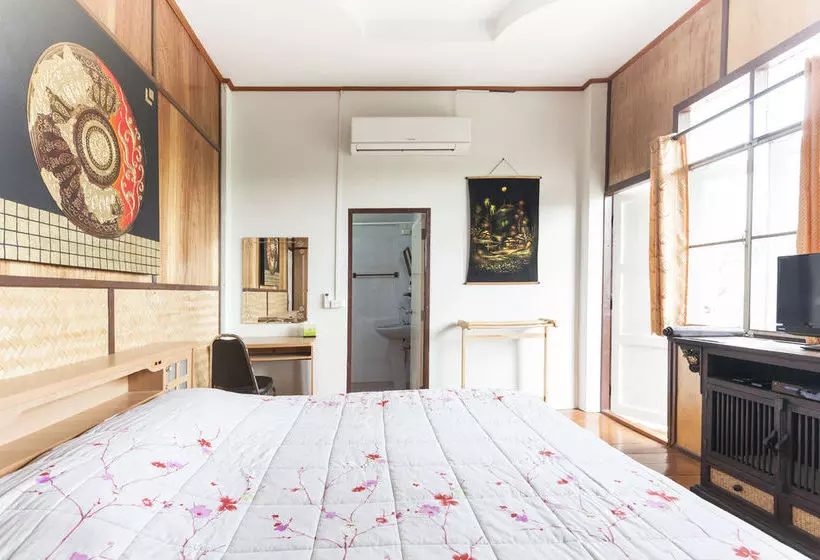 ペンション Lha's Place