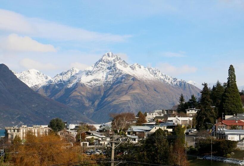 The Whistler Holiday Apartments