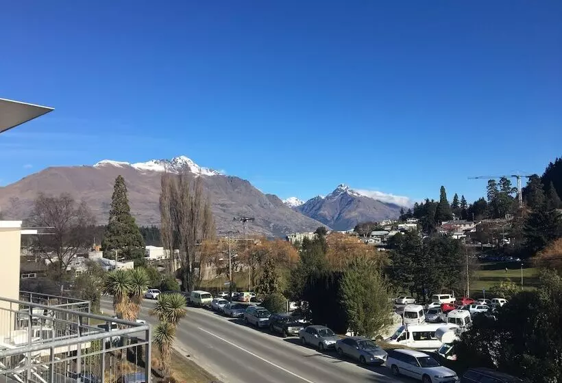 The Whistler Holiday Apartments