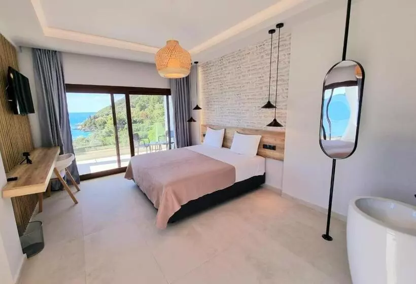 Enjoy Lichnos Bay Village, Camping, Hotel & Apartments