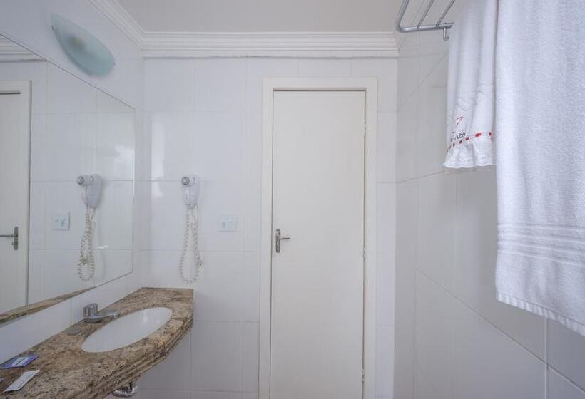 בית מלון כפרי Abba