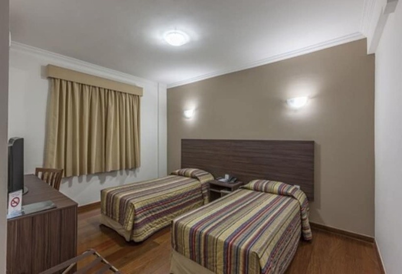 בית מלון כפרי Abba