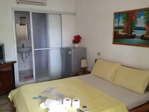 هتل Alla Luna Rossa Beach