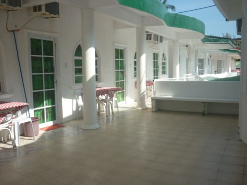 בית מלון כפרי Alla Luna Rossa Beach