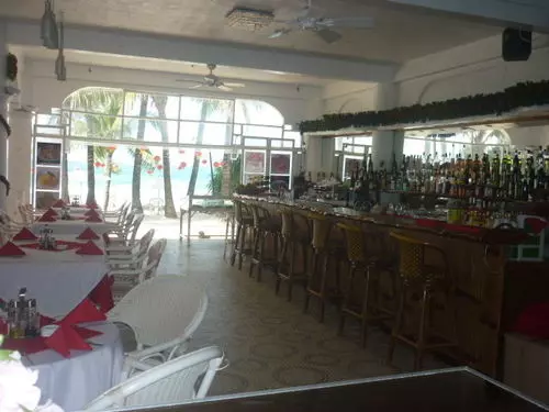 هتل Alla Luna Rossa Beach