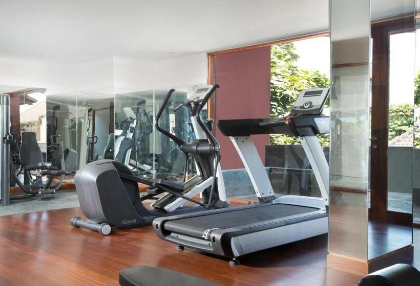 בית מלון כפרי Amnaya Resort Kuta