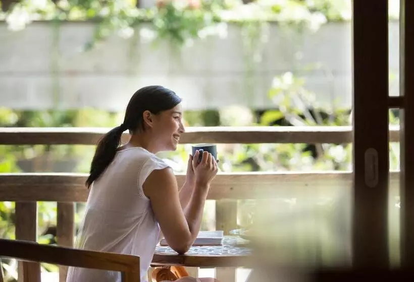 ホテル Amnaya Resort Kuta