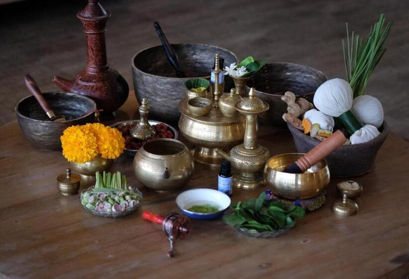 בית מלון כפרי Amnaya Resort Kuta