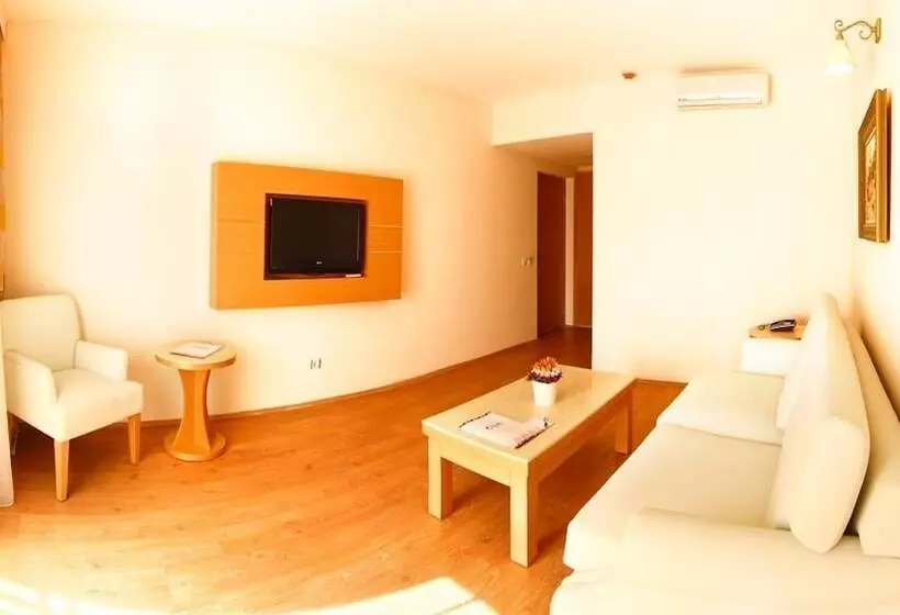 Отель Del Mare Boutique