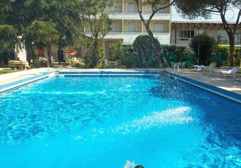 בית מלון כפרי Premiere Abano