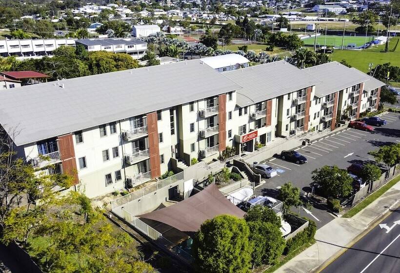 Gladstone Downtown Central Apartment Hotel Official