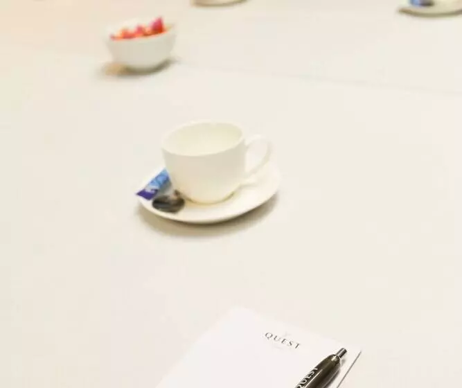 Gladstone Downtown Central Apartment Hotel Official