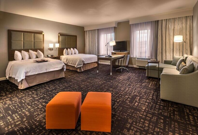هتل Hampton Inn & Suites Reno West