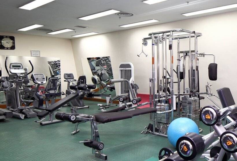 هتل Holiday Inn Tabuk, An Ihg