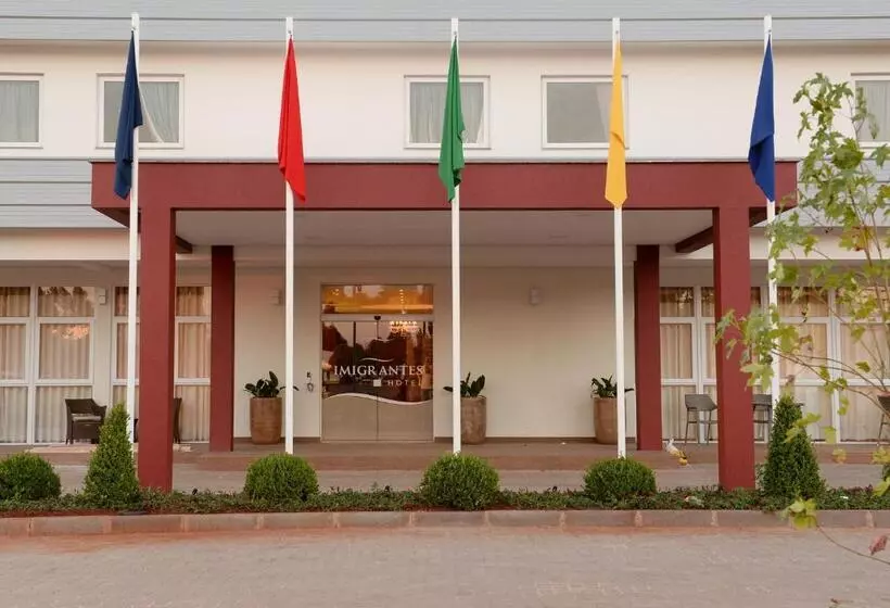 酒店 Imigrantes