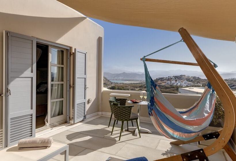 בית מלון כפרי Kouros Art