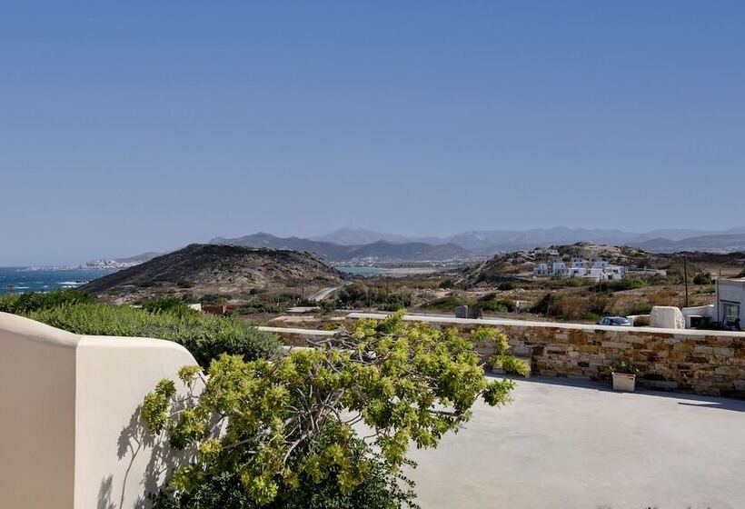 בית מלון כפרי Kouros Art