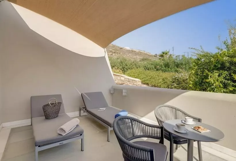 בית מלון כפרי Kouros Art