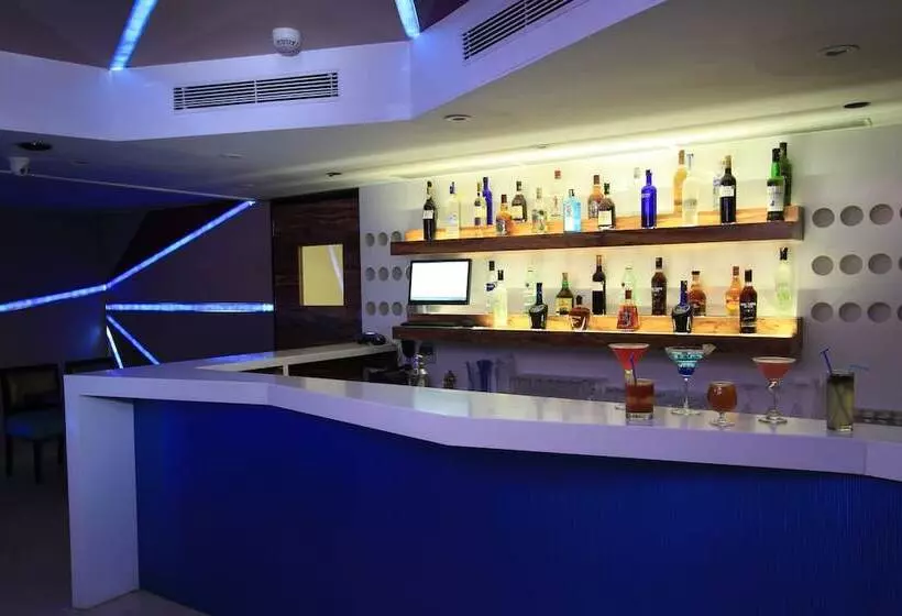 בית מלון כפרי La Woods