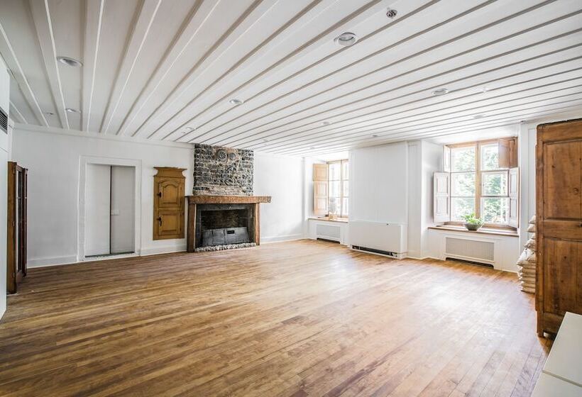 هتل Monastere Des Augustines