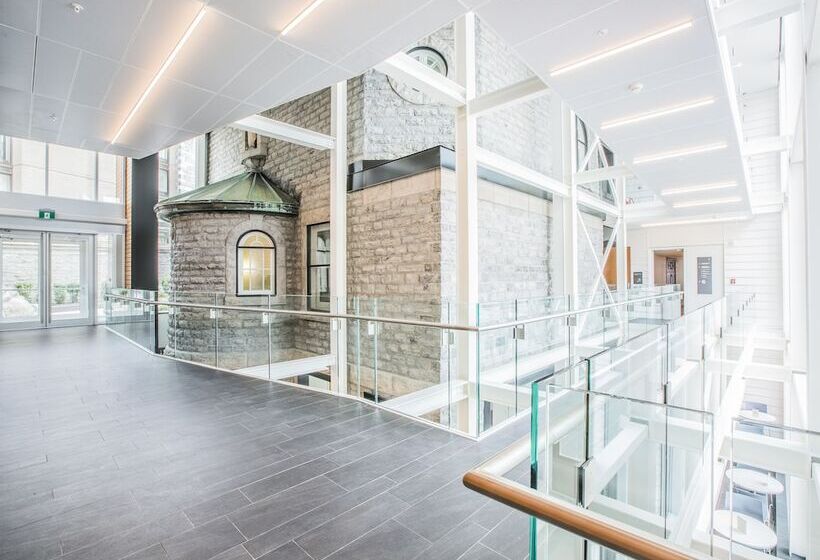 هتل Monastere Des Augustines