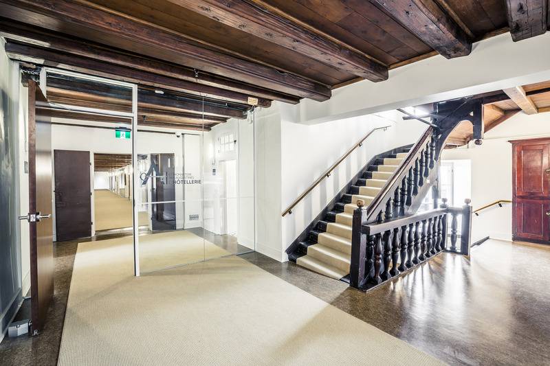 هتل Monastere Des Augustines