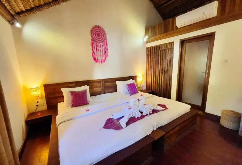 ホテル Samba Villas Beachfront View