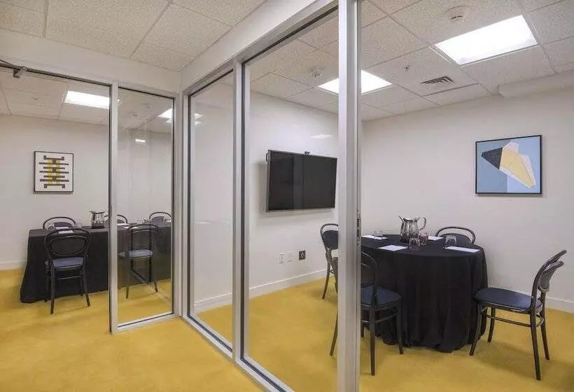 בית מלון כפרי The Durham