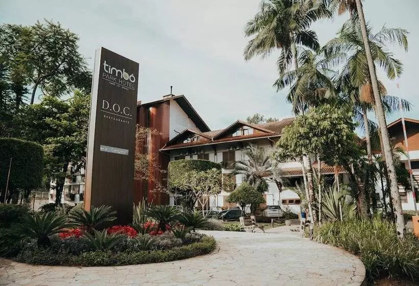 Отель Timbó Park