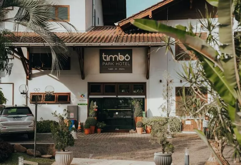Отель Timbó Park