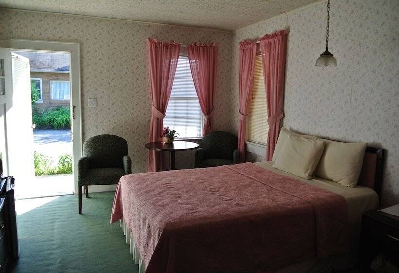 汽车旅馆  Rosewood Inn