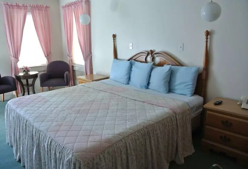 فندق على الطريق Rosewood Inn