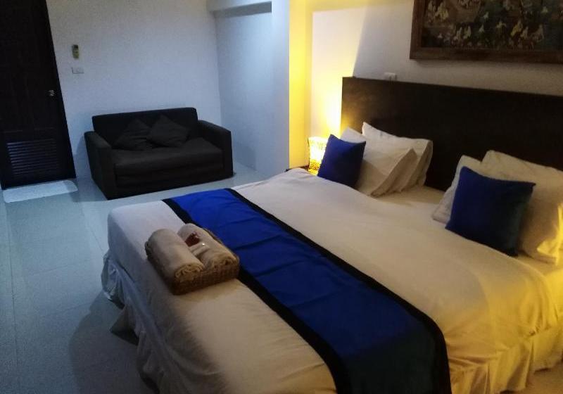 بنسيون Baan Oui Phuket Guest House