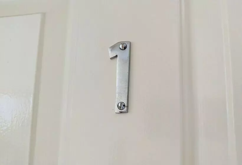 ペンション The Senarth