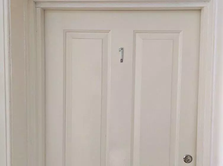 ペンション The Senarth