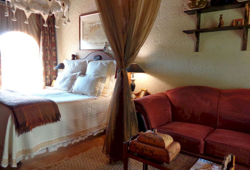 ペンション Treetops & Treats Guest House