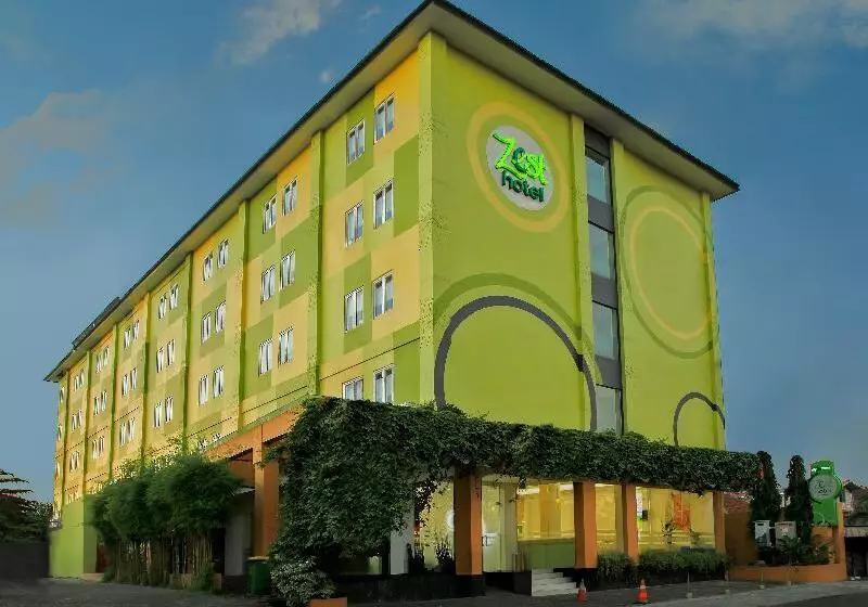 Zest Yogyakarta By Swiss Belhotel International